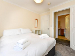 Pass the Keys Perfectly located 1 bed flat